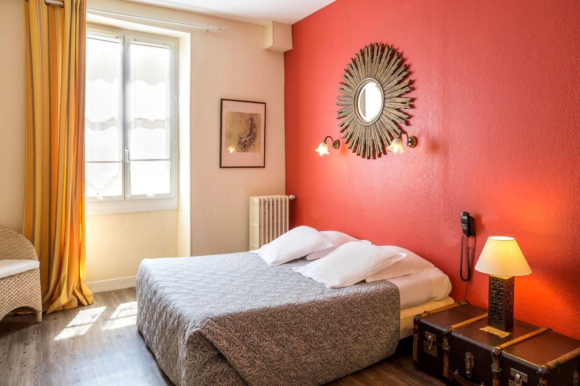 Hotel Logis Lafayette France